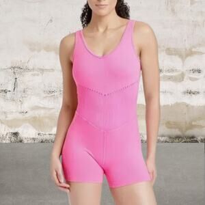 JoyLab NWT Women's Seamless Short Active Bodysuit - Hot Pink Size Medium